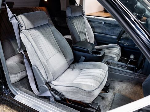 Used 1987 Buick Regal Coupe RWD image 24