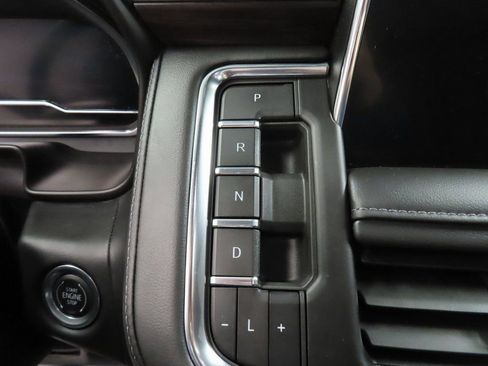 Used 2024 Chevrolet Tahoe LT w/ Luxury Package image 53