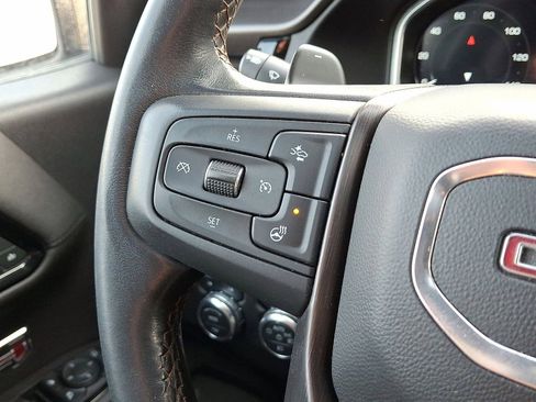 Certified 2022 GMC Sierra 1500 AT4 w/ AT4 Premium Package image 17