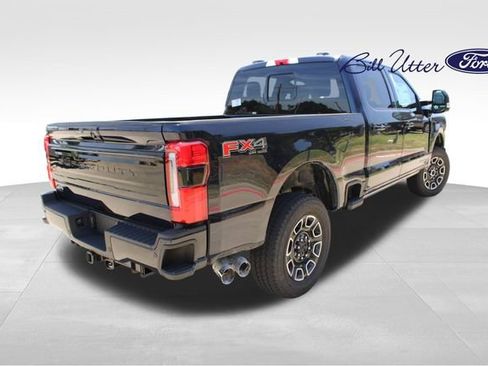 New 2025 Ford F250 Platinum w/ FX4 Off-Road Package image 3