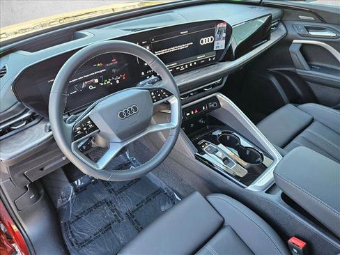 New 2025 Audi Q5 Premium Plus image 3