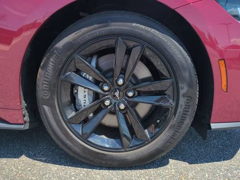 Used 2025 Ford Mustang GT RWD image 11