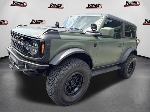 Used 2022 Ford Bronco Outer Banks AWD/4WD image 1