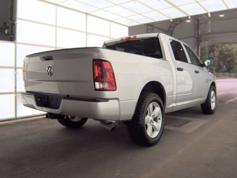 Used 2018 RAM 1500 Express w/ Express Value Package RWD image 4