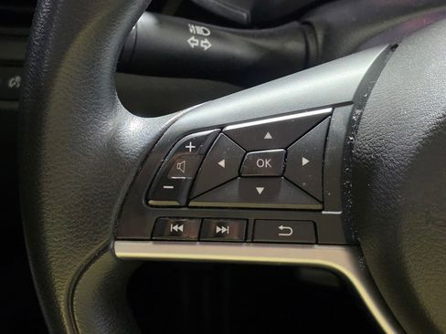Used 2019 Nissan Altima 2.5 S FWD image 18