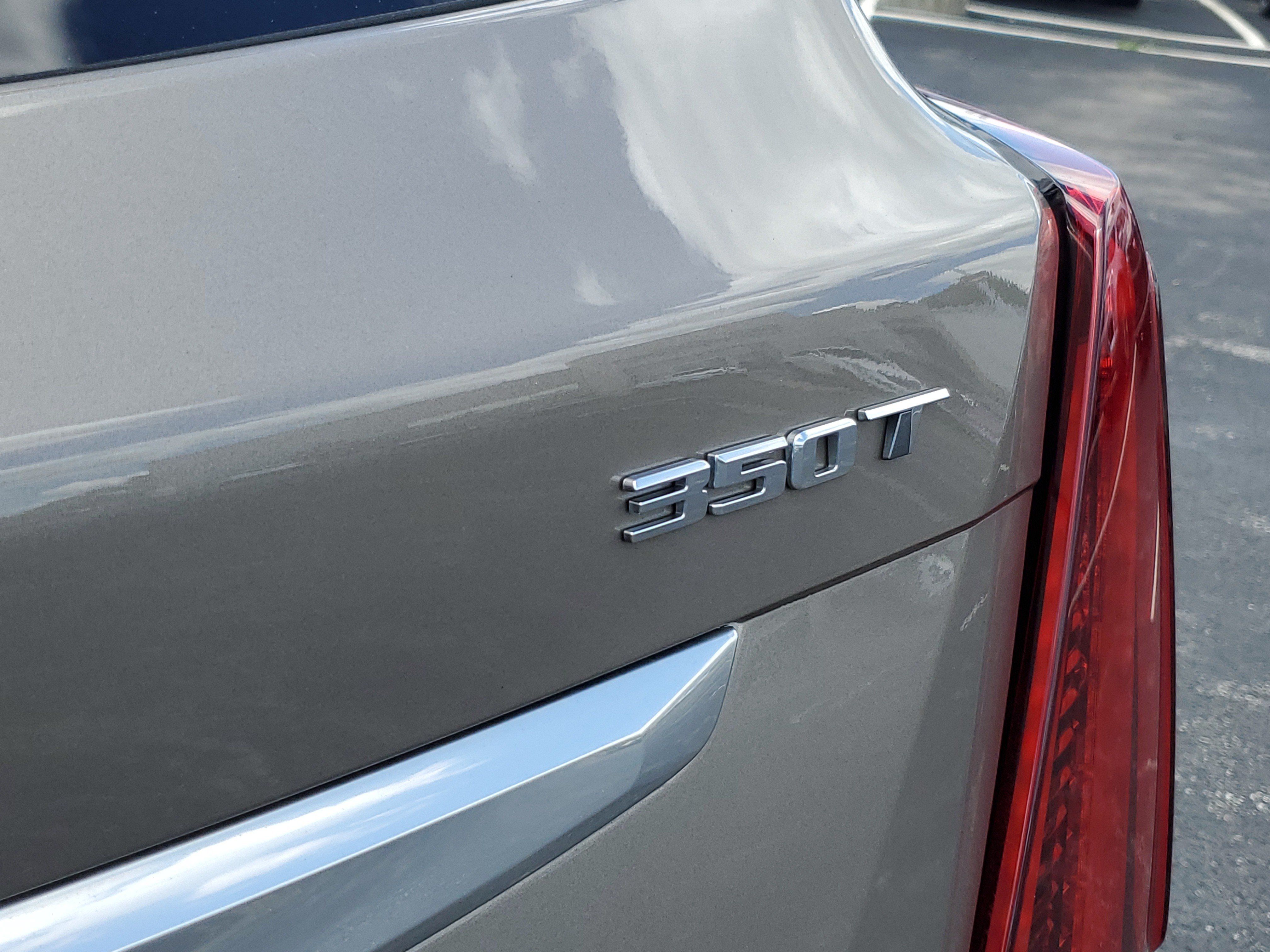 Certified 2023 Cadillac XT5 Premium Luxury AWD/4WD image 7