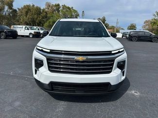 Certified 2025 Chevrolet Traverse LT video 2