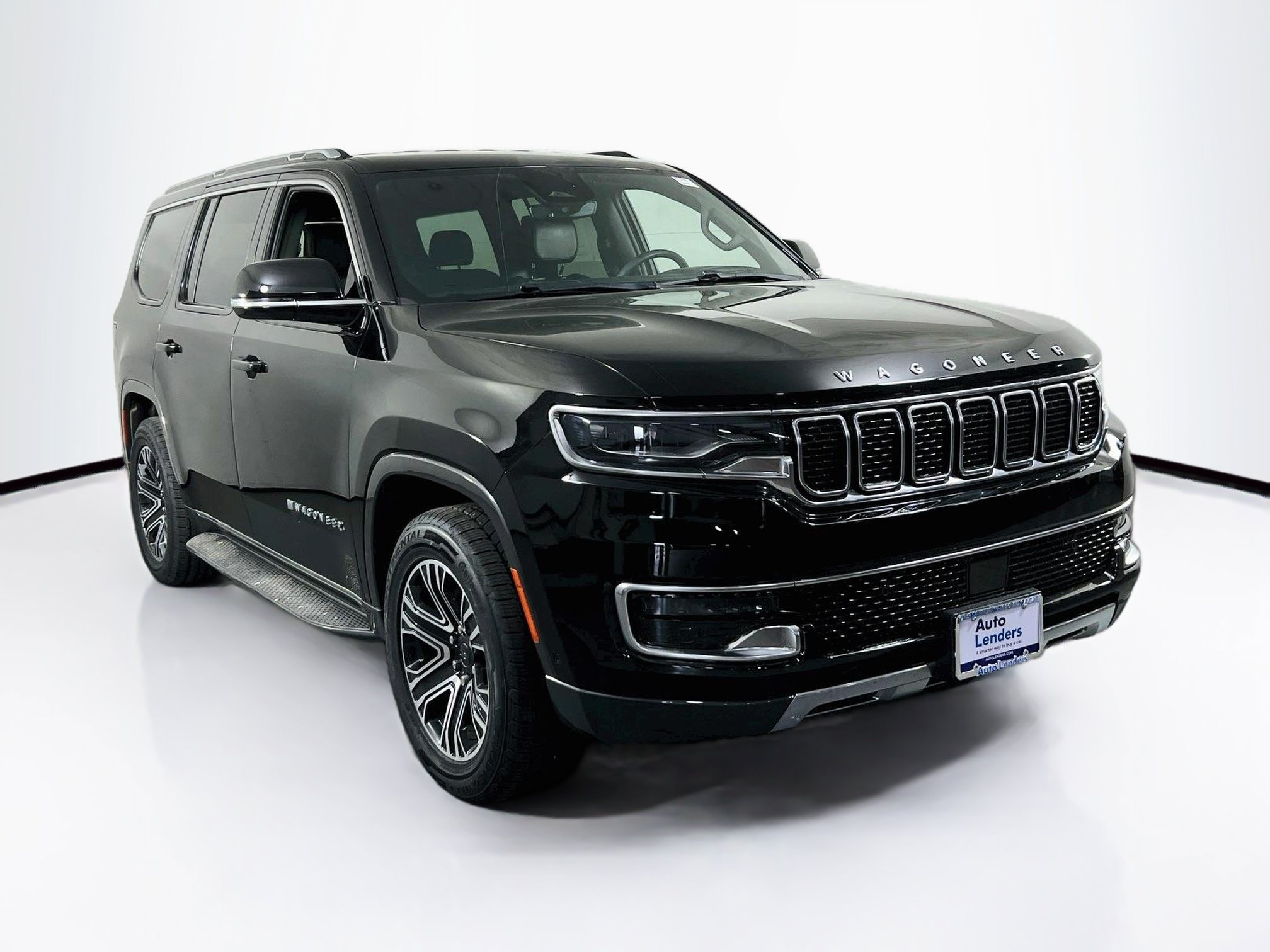 Used 2022 Jeep Wagoneer Series III w/ Rear Seat Video Group 1 AWD/4WD image 3