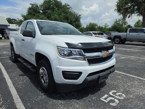 Used 2016 Chevrolet Colorado W/T w/ WT Convenience Package AWD/4WD image 2