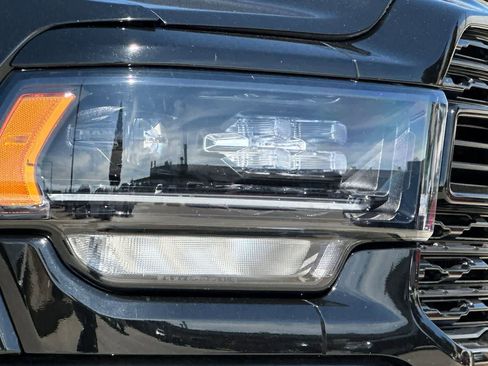Used 2024 RAM 3500 Limited AWD/4WD image 34