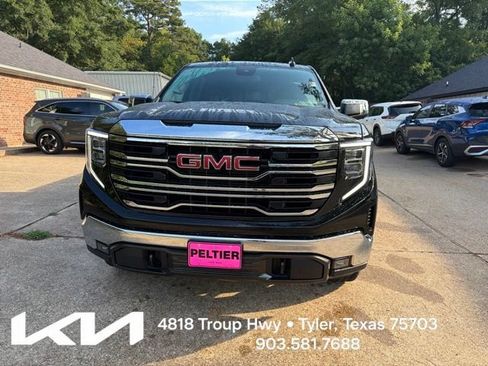 Used 2024 GMC Sierra 1500 SLT w/ SLT Premium Package AWD/4WD image 2