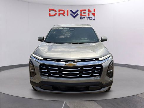 New 2026 Chevrolet Equinox LT FWD image 9