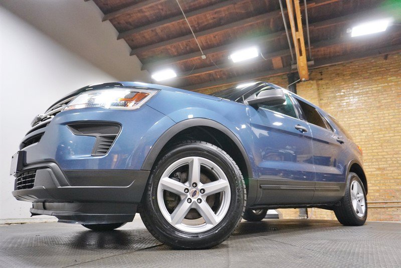 Used 2018 Ford Explorer 4WD image 3