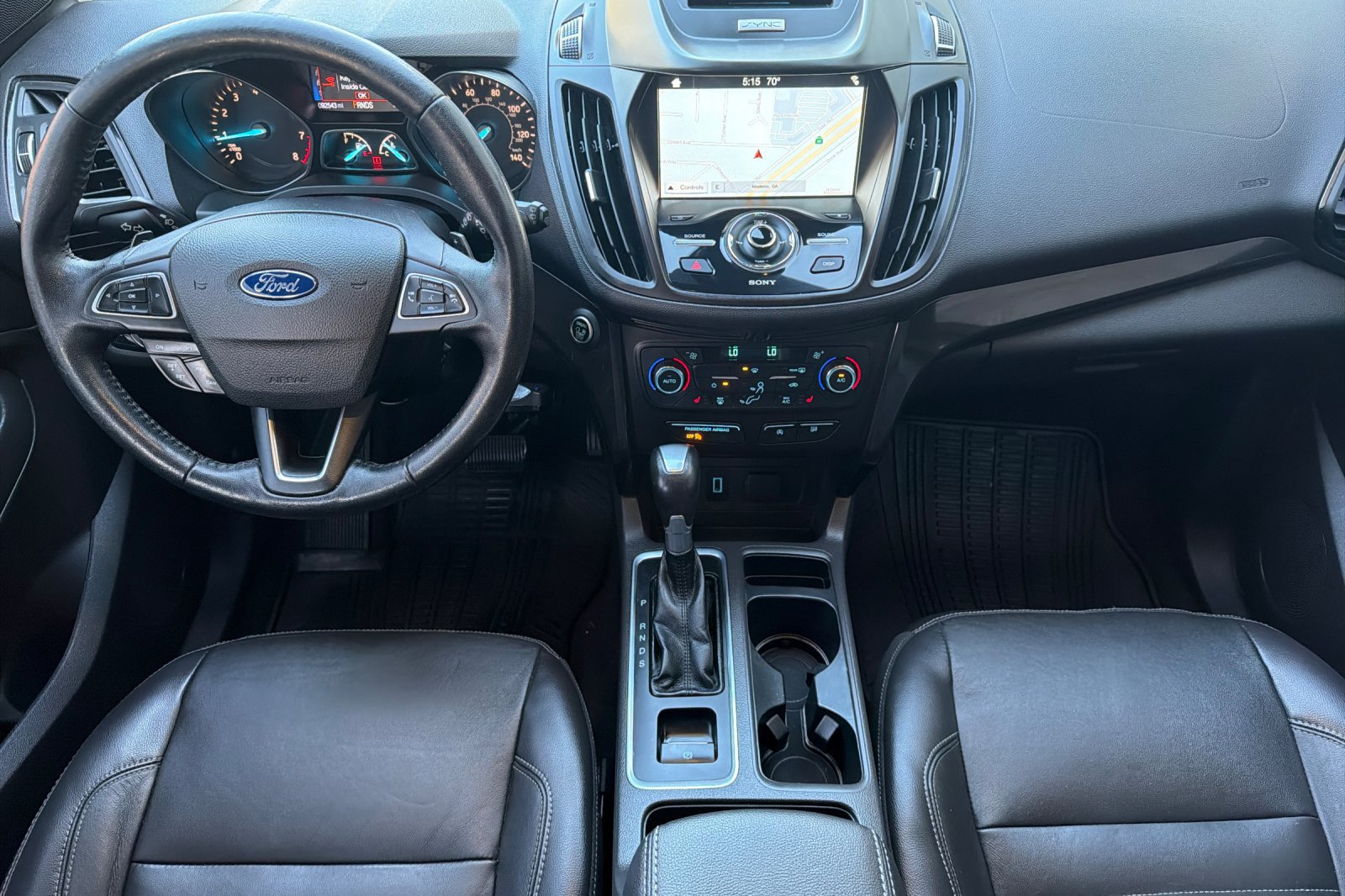 Used 2017 Ford Escape Titanium AWD/4WD image 13