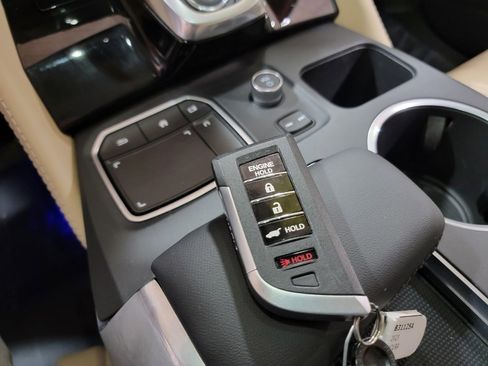 Used 2023 Acura MDX SH-AWD w/ Advance Package image 26