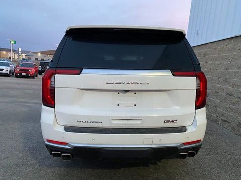 Used 2025 GMC Yukon Denali image 6