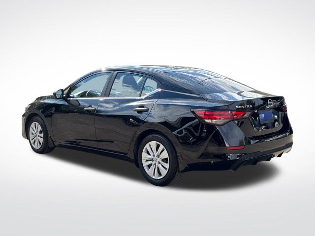 Used 2025 Nissan Sentra S w/ Trunk Package FWD image 3