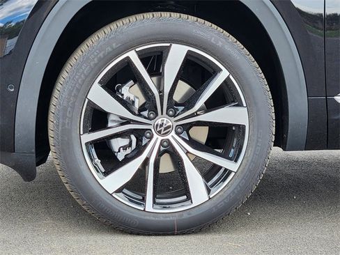 New 2026 Volkswagen Atlas SEL Premium R-Line image 10