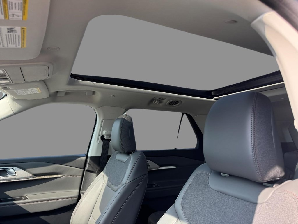 New 2026 Ford Explorer Active w/ Active Comfort Package AWD/4WD image 18