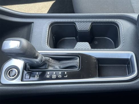 Used 2022 Nissan Sentra SV image 32