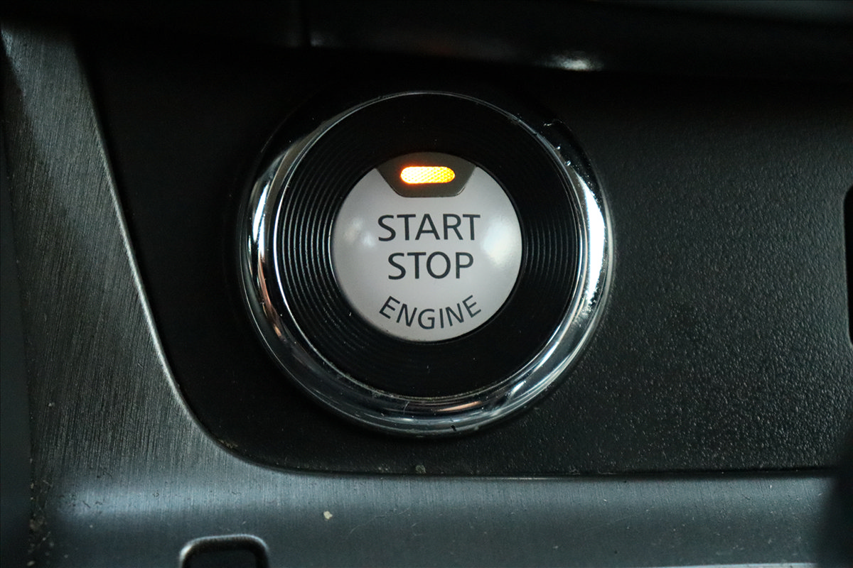 Used 2020 Nissan Murano SV FWD image 38