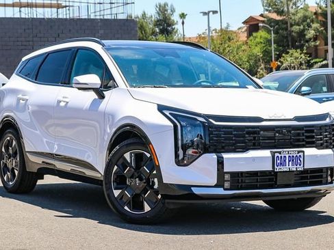 New 2026 Kia Sportage SX image 2