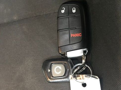 Used 2019 Dodge Durango AWD w/ Trailer Tow Group IV image 46