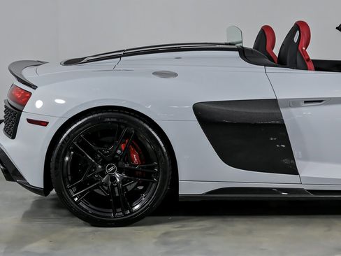 Used 2021 Audi R8 V10 performance image 13