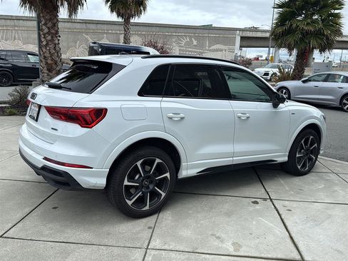 Used 2025 Audi Q3 2.0T Premium Plus w/ Premium Plus Package image 6