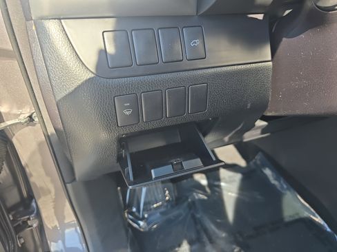 Used 2015 Toyota Highlander Plus image 31