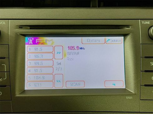 Used 2013 Toyota Prius Two image 15