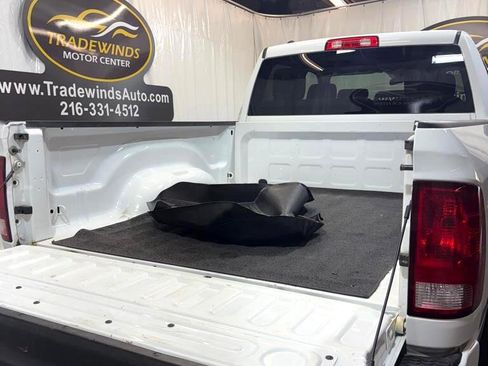 Used 2019 RAM 1500 Express w/ Express Value Package image 8