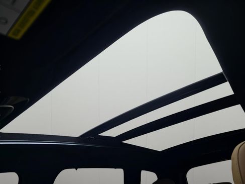 Used 2023 Hyundai Santa Fe Calligraphy image 22