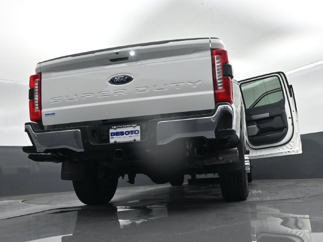 Used 2024 Ford F250 Lariat w/ Lariat Ultimate Package AWD/4WD image 76
