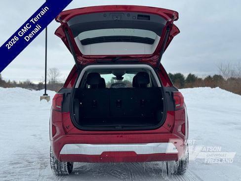 New 2026 GMC Terrain Denali w/ LPO, Floor Liner Package image 5
