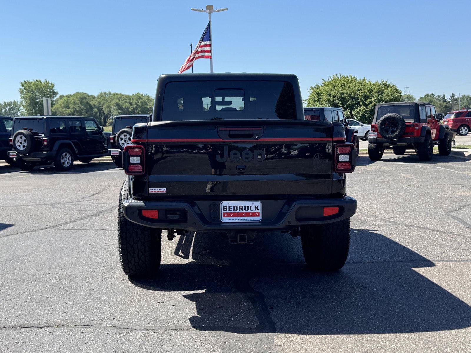 Used 2021 Jeep Gladiator Sport AWD/4WD image 6