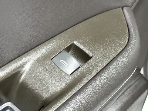 Used 2023 Chevrolet Blazer LT w/ Convenience Package image 30