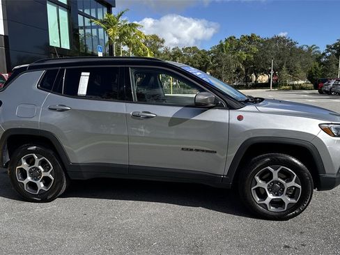 Used 2022 Jeep Compass Trailhawk w/ Trailhawk Convenience Group image 6