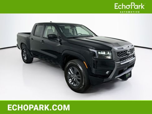 Used 2026 Nissan Frontier SV AWD/4WD image 1