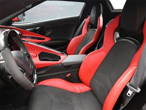 Used 2024 Chevrolet Corvette Z06 w/ Z07 Performance Package image 14