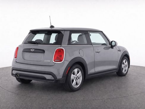 Used 2023 MINI Cooper 2-Door Hardtop FWD image 8
