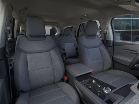 New 2026 Ford Explorer Active RWD image 12