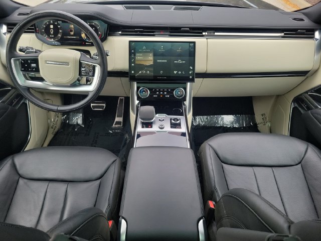 Used 2023 Land Rover Range Rover SE AWD/4WD image 12