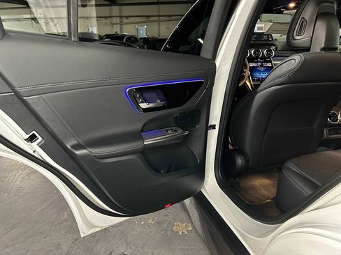 New 2026 Mercedes-Benz GLC 300 4MATIC image 18