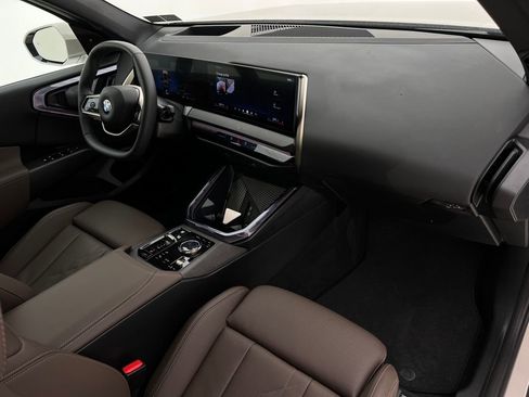 Certified 2025 BMW X3 xDrive30i w/ Premium Package image 13