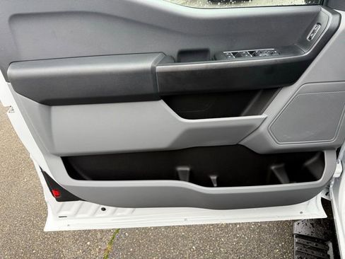 New 2026 Ford F250 XL w/ XL Chrome Package image 15