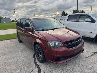 Used 2017 Dodge Grand Caravan SE