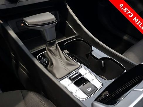 Used 2025 Hyundai Tucson SE image 20