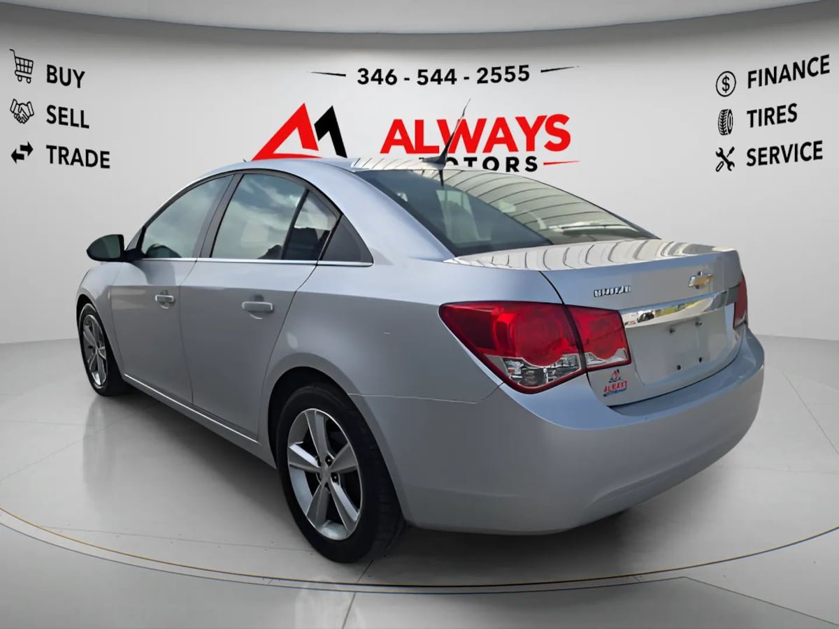 Used 2012 Chevrolet Cruze LT FWD image 15