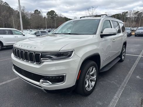 Used 2022 Jeep Wagoneer Series II image 12